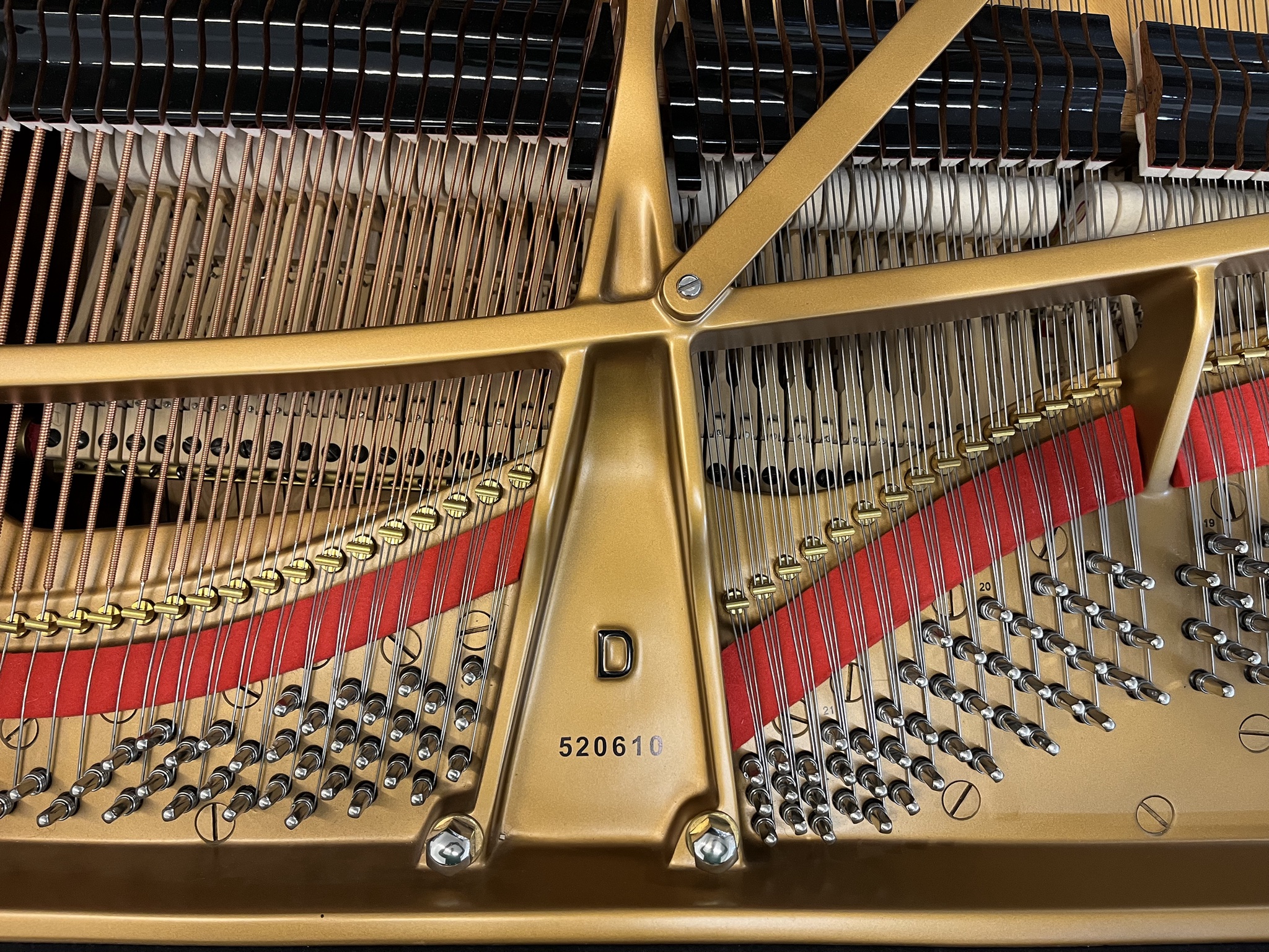 Steinway & Sons D-274