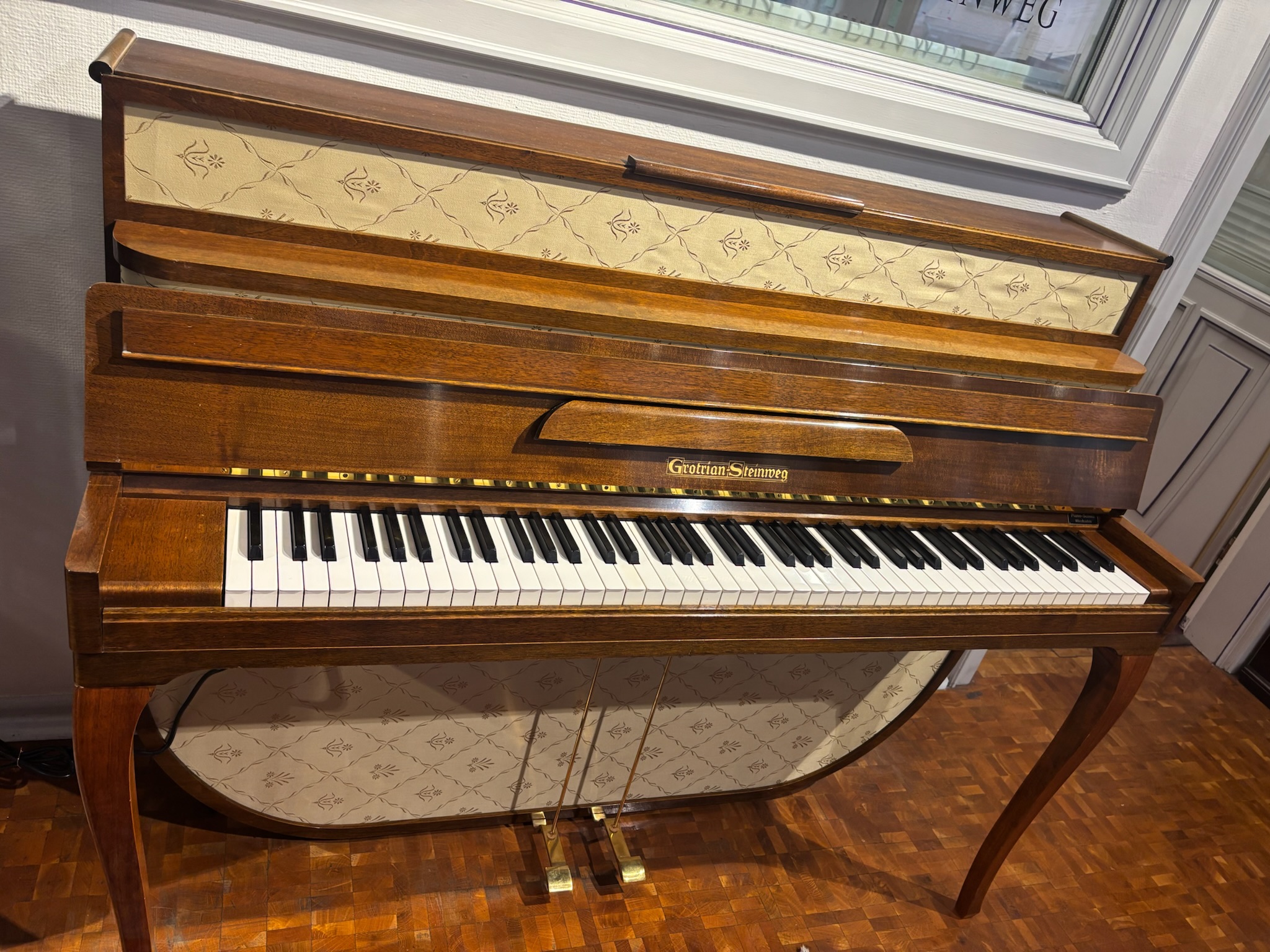 Grotrian-Steinweg 110 Stoff 