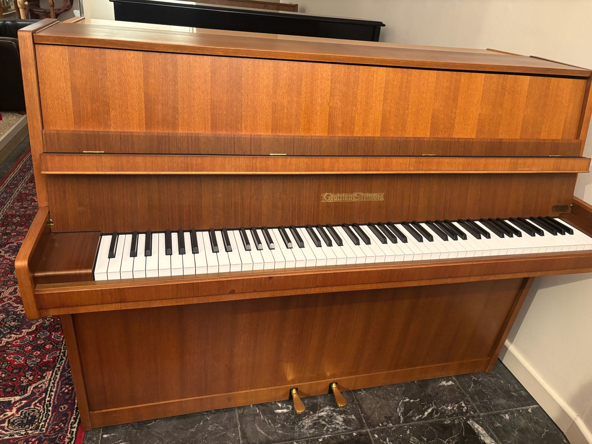 Grotrian-Steinweg 110 M