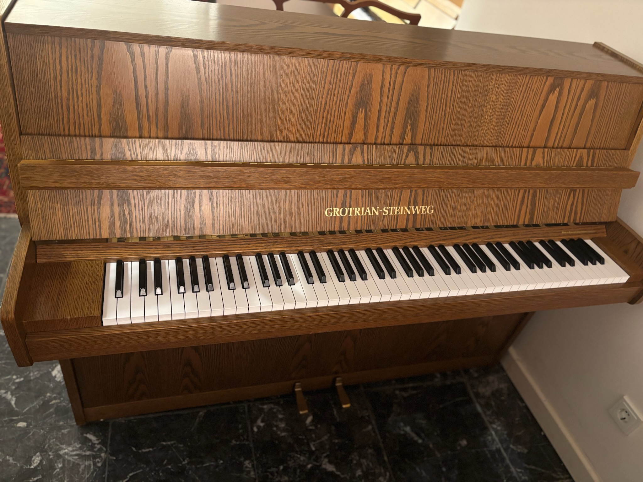 Grotrian-Steinweg 112 M