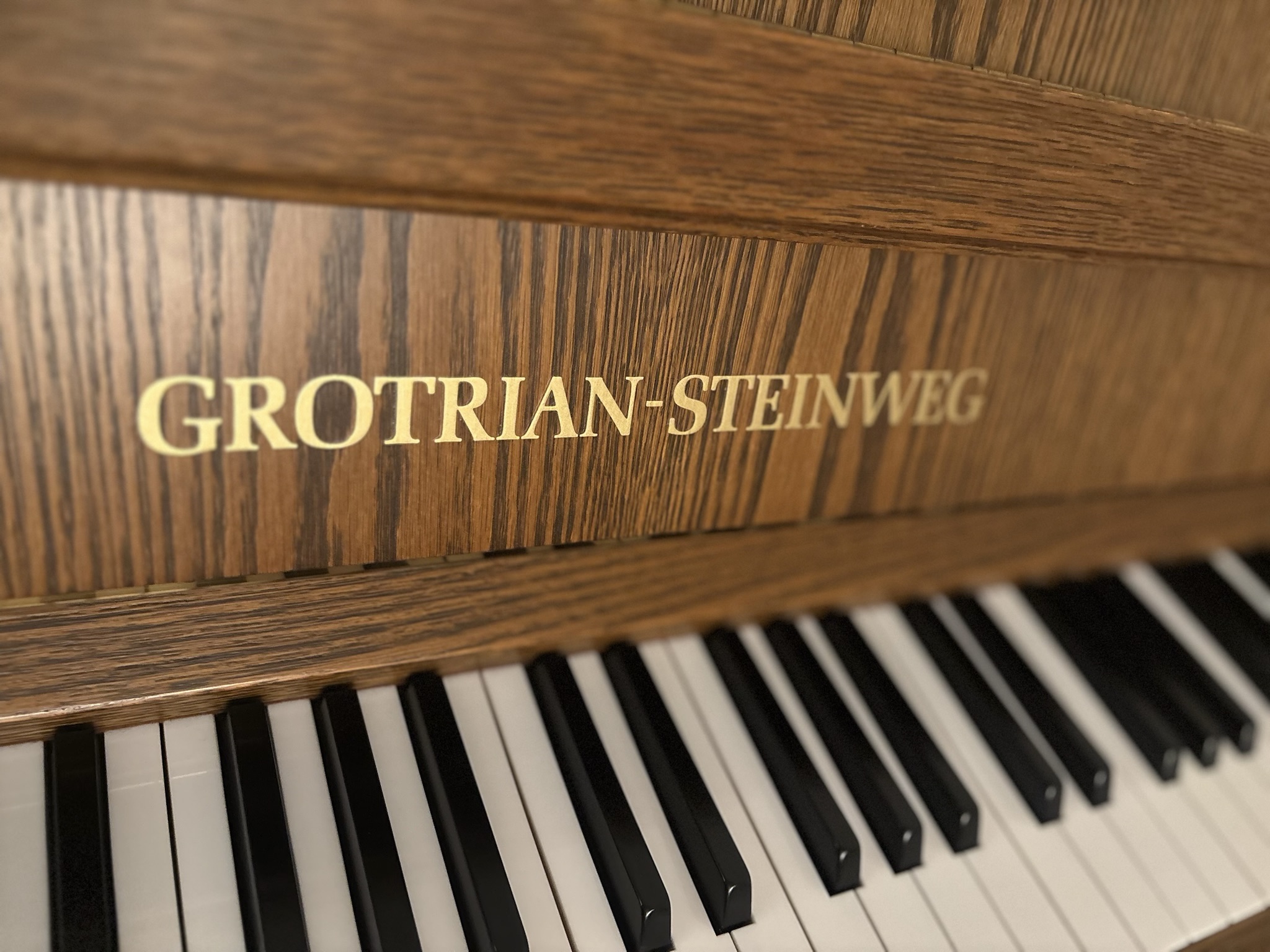 Grotrian-Steinweg 112 M 