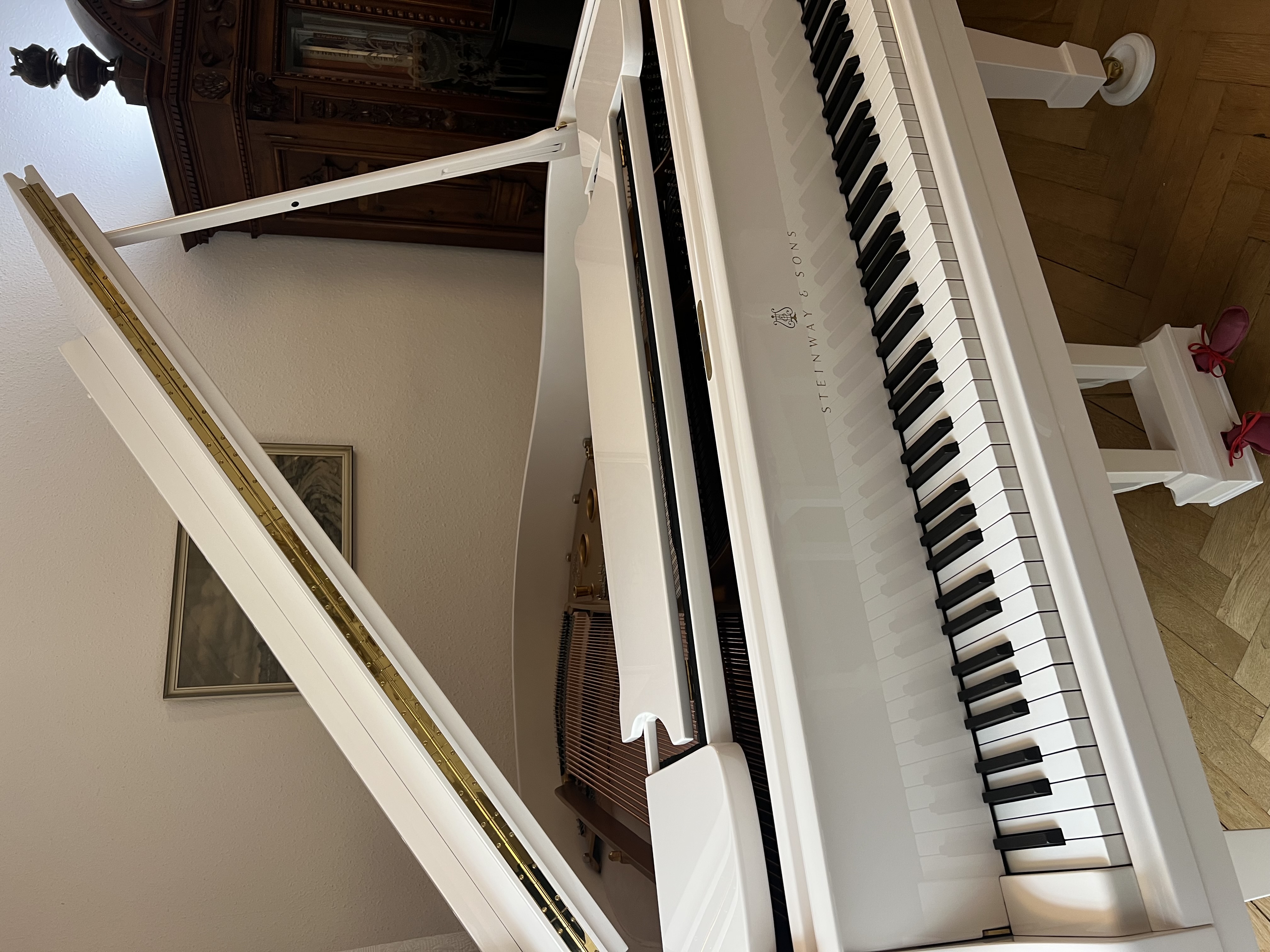 Steinway & Sons S-155